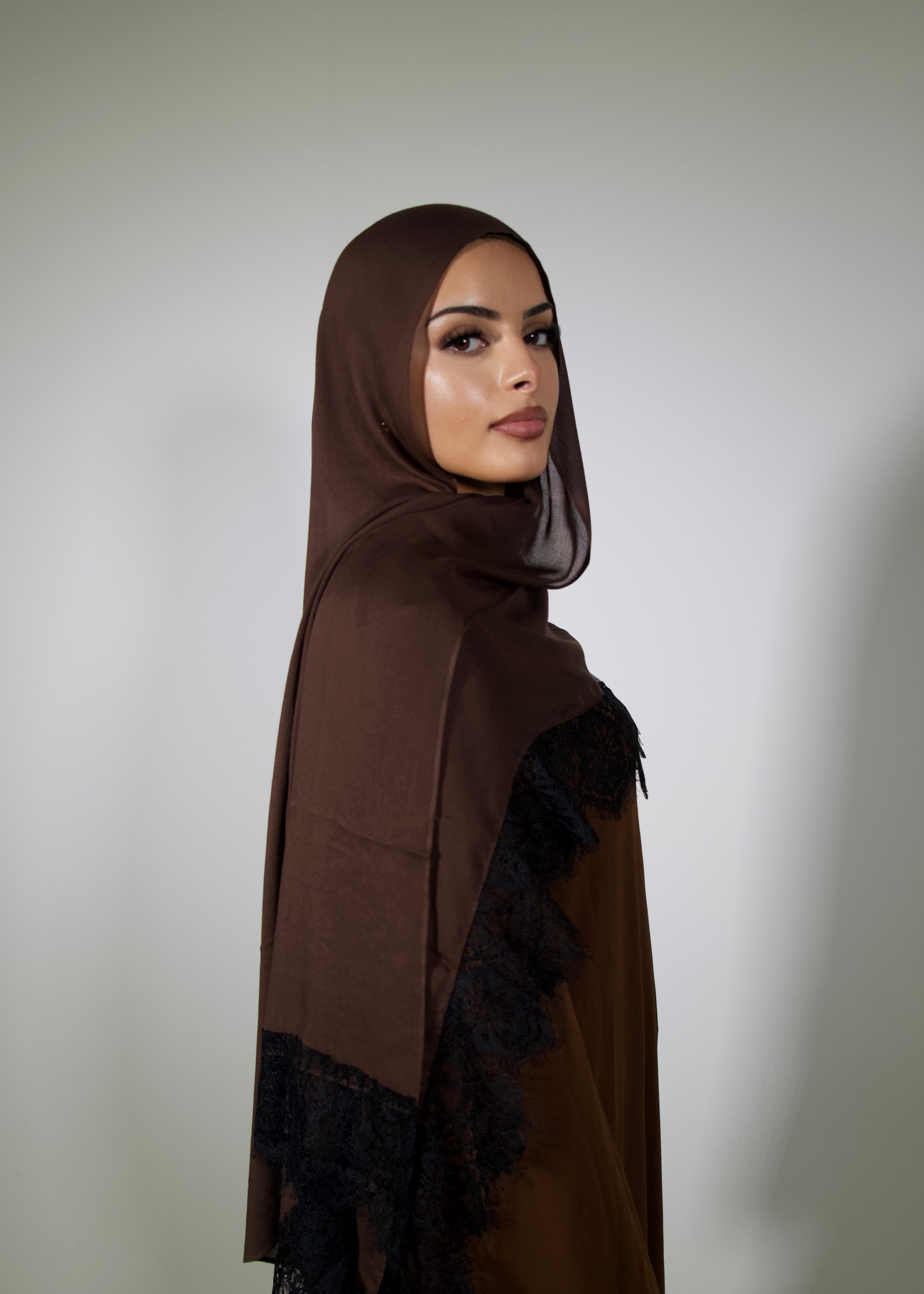 TAMR- Premium Lace Modal