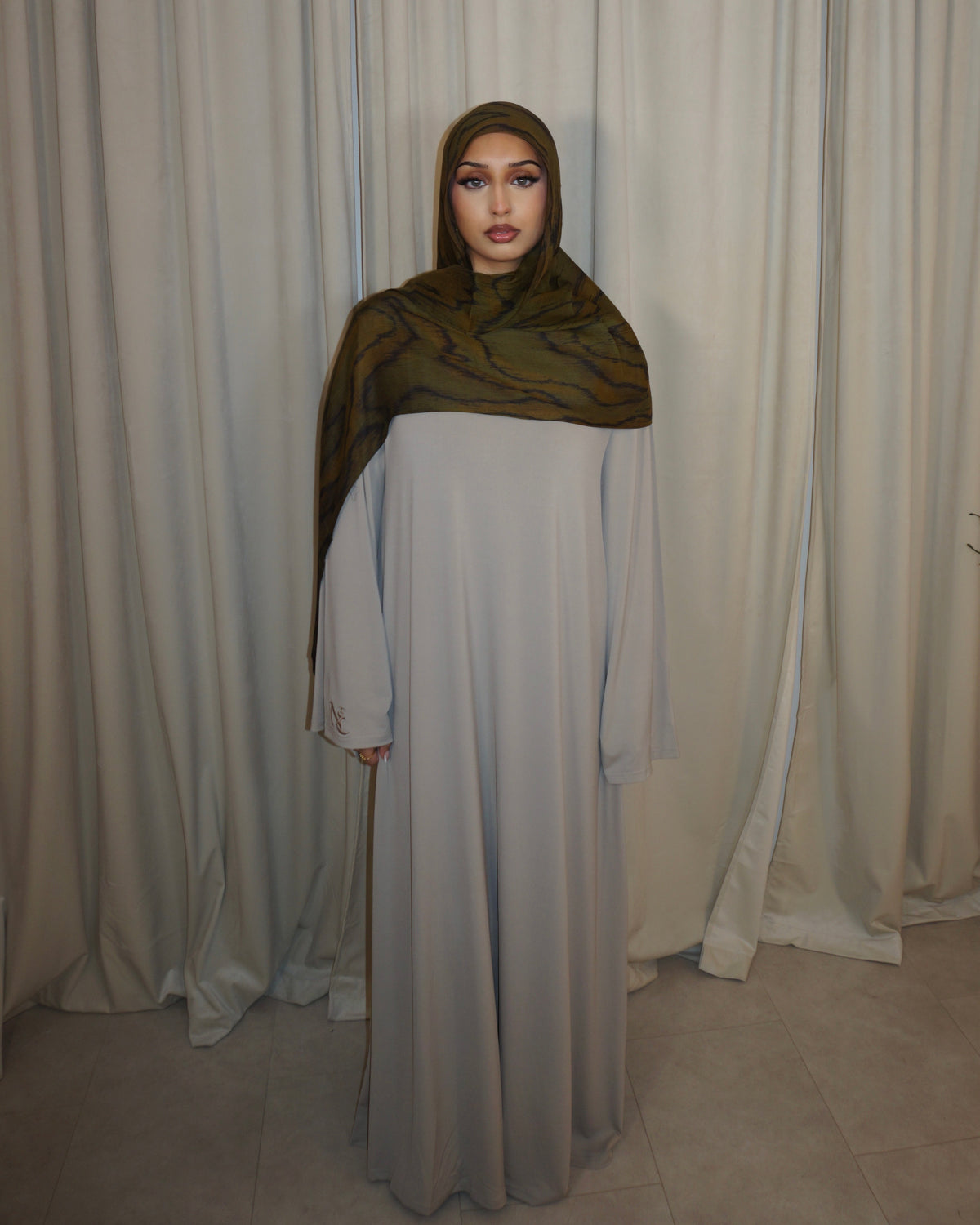 STONE VEIL- Premium Jersey Abaya