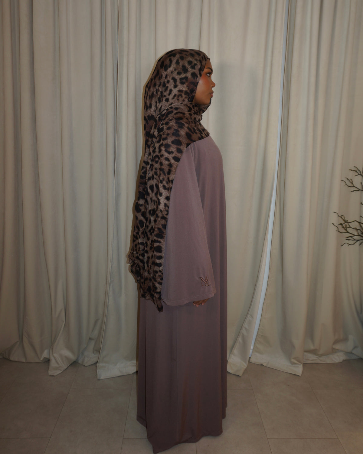 PLUM CHESTNUT- Premium Jersey Abaya